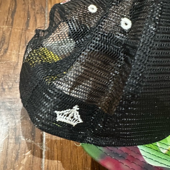 Black and Green Big Game Hunters Hat - Picture 3 of 6